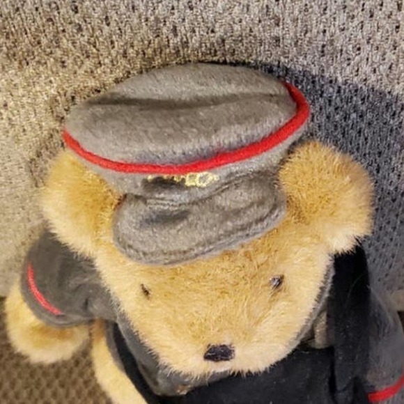 Victory Bear with Satchel Non-Posable Stuffed Animal Plush Toy Mail Carrier - Picture 5 of 10